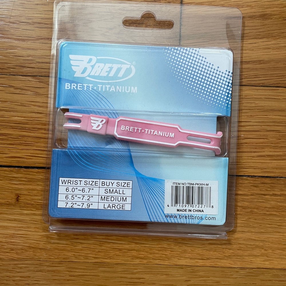 Sports bracelet